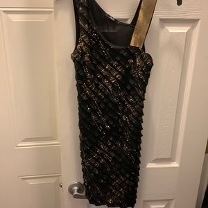 Papaya brand, black and gold size m mini party dress.